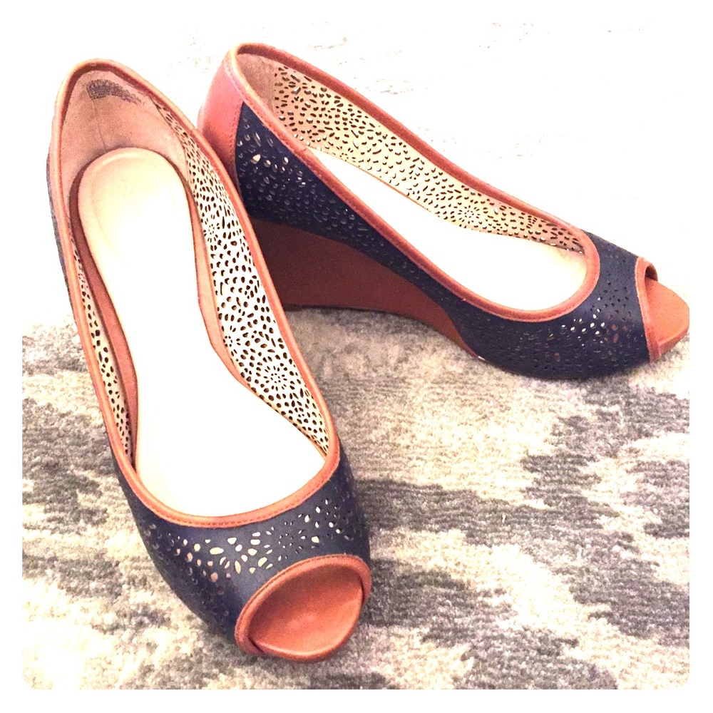 Women's Rockport Laser Peep Toe Wedge Navy 8.5W